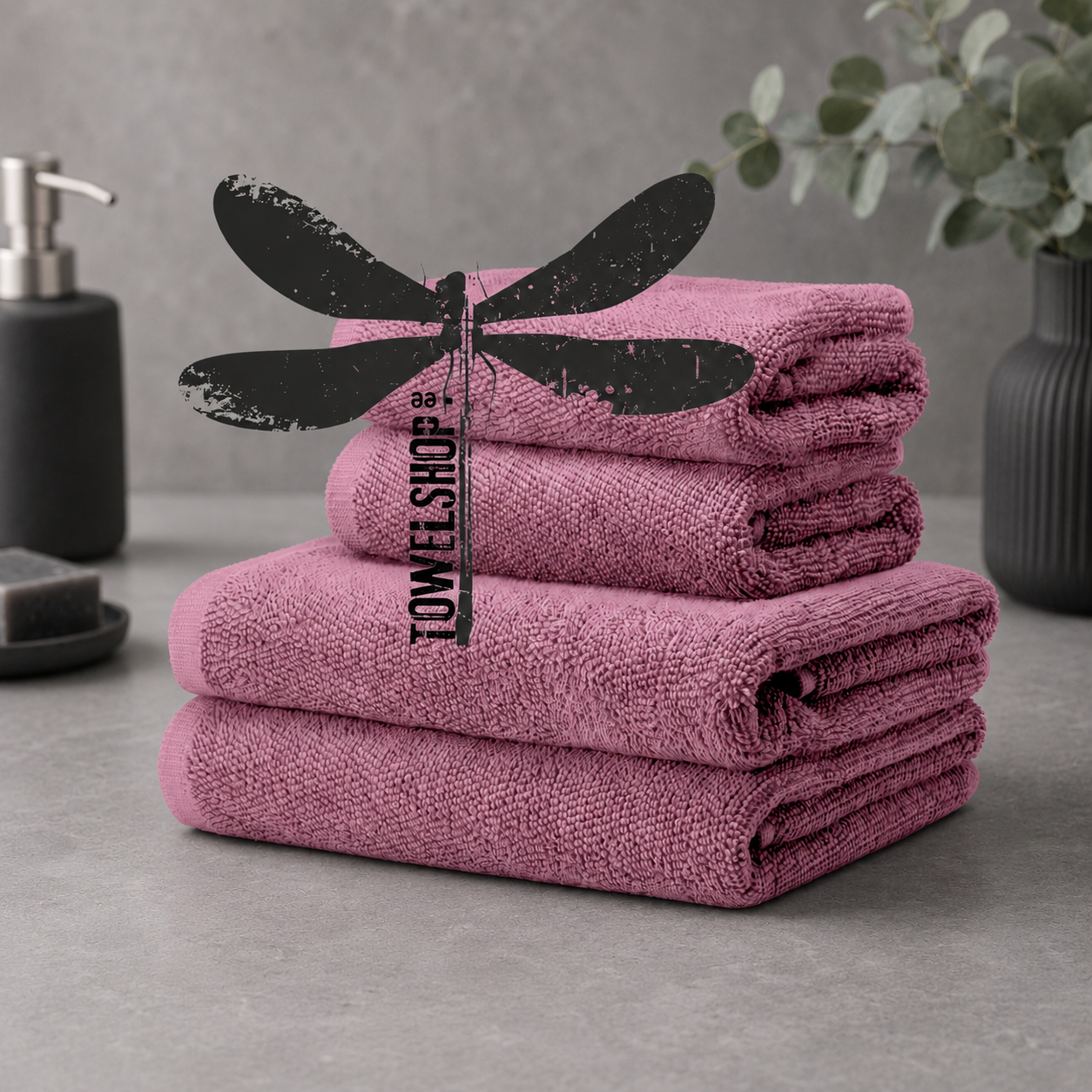 Premium Thick bath towels with a built-in magnet.